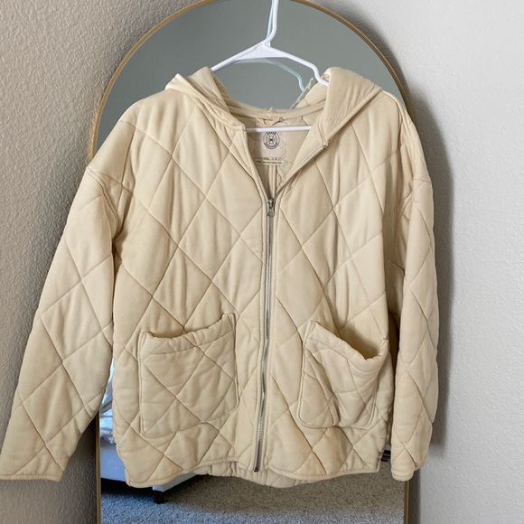 Urban Outfitters Quilted Jacket - Picture 2 of 3